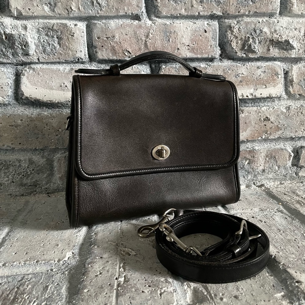 ❌sold❌Vintage Coach Court 9870 Bag Black Leather Silver Hardware